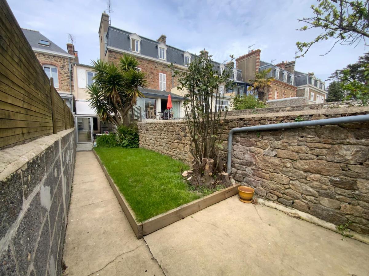 Maison bord de mer   Le Bateau IvRe  Saint-Malo Eksteriør bilde